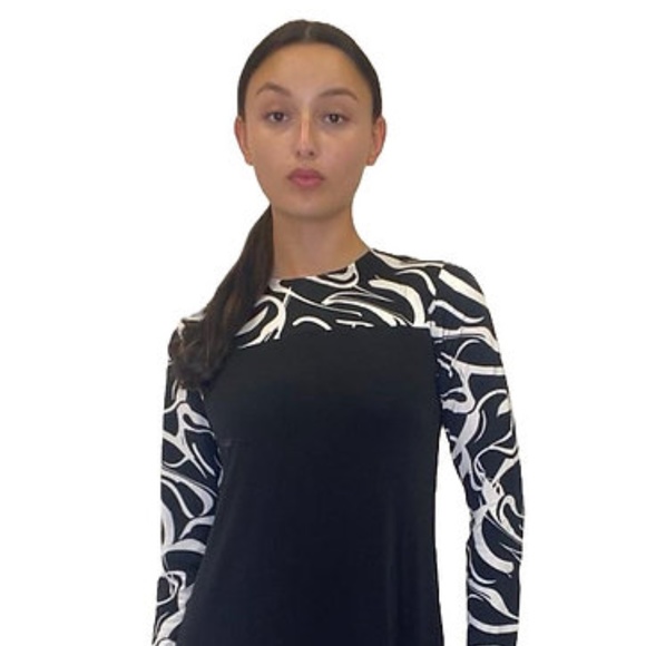 DEVORAH'S SECRET Elegant Maxi Dress Black With Devorah Print - Picture 3 of 3